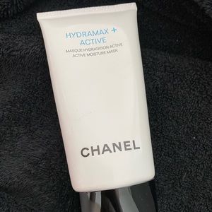 Chanel hydra max mask (used)